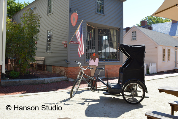 Portsmouth, NH - Strawbery Banke - Carriage at Pickwicks Store